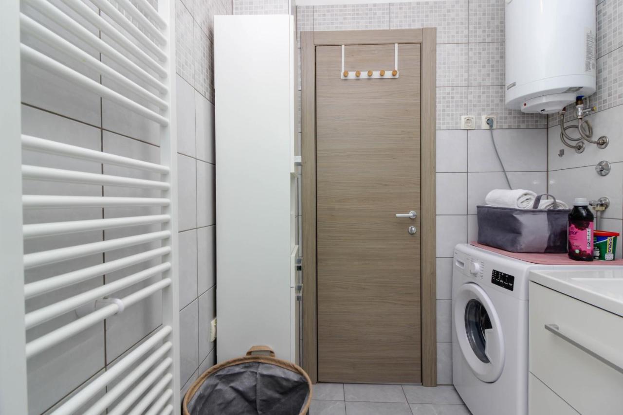 Apartman Tara Apartment Zadar Bagian luar foto